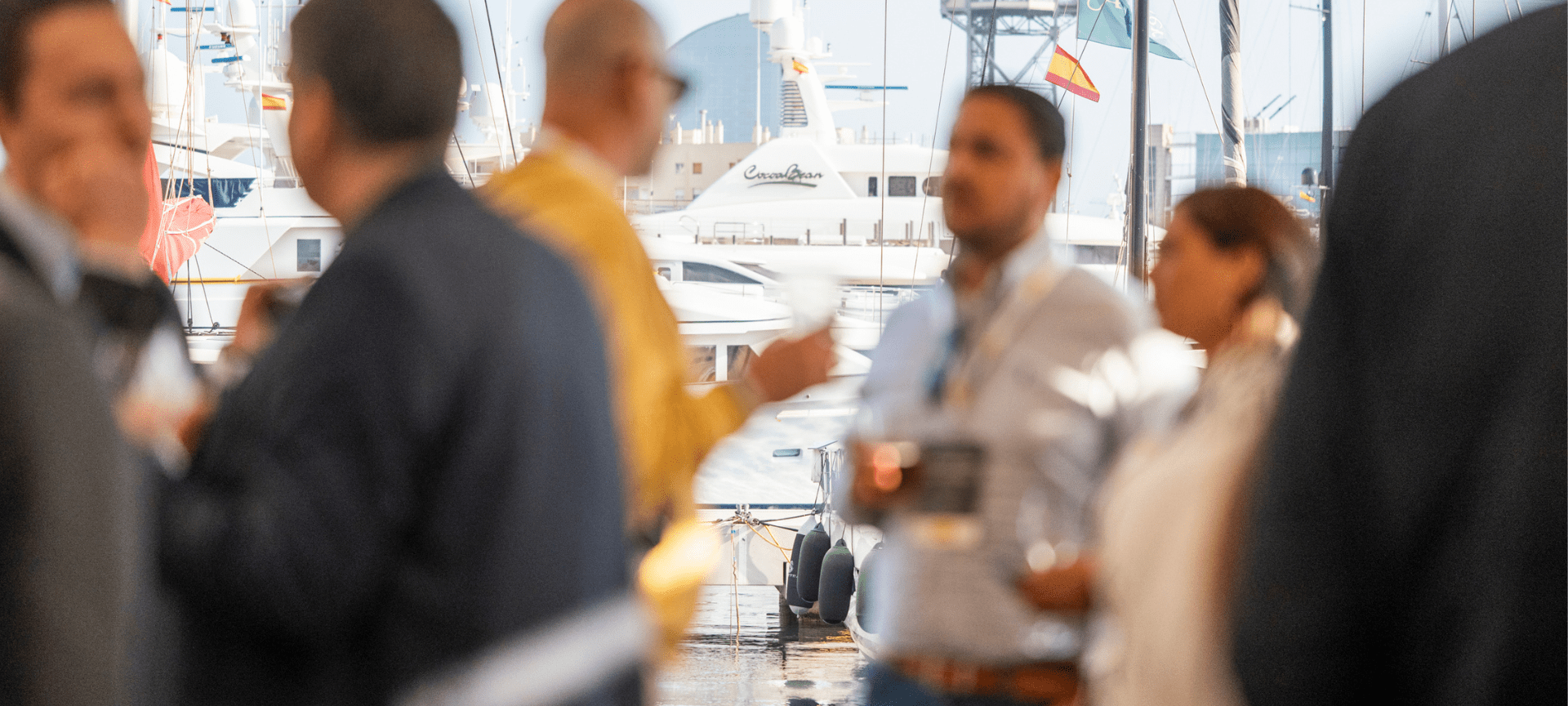 A premium seaside gathering that brought together high-end brands, partners, and VIP clients, combining product presentations, experiences, and high-level networking.